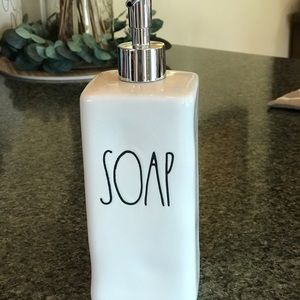 Rae Dunn SOAP Dispenser